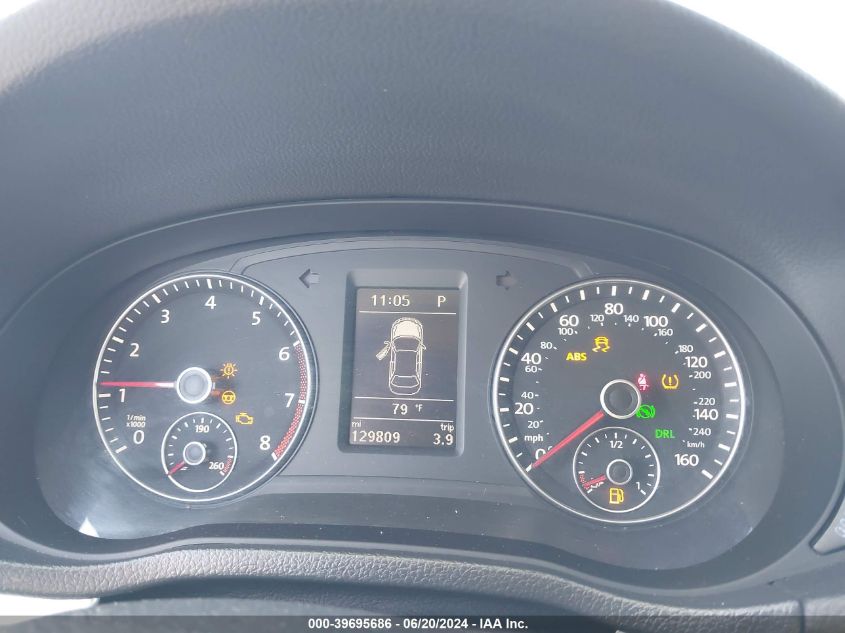 2013 Volkswagen Passat 3.6L V6 Se VIN: 1VWBM7A38DC040276 Lot: 39695686