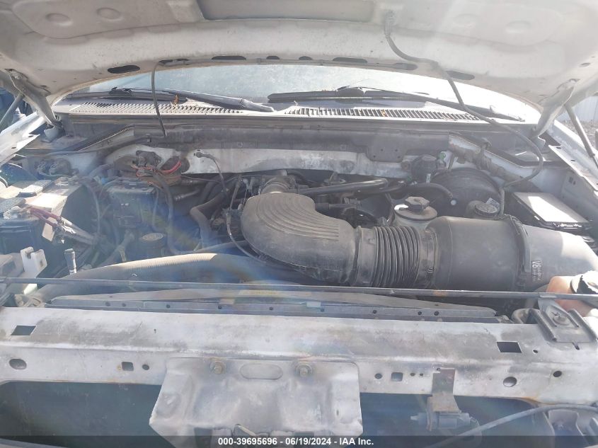 2000 Ford F-150 Work Series/Xl/Xlt VIN: 1FTRF18L3YKA15845 Lot: 39695696