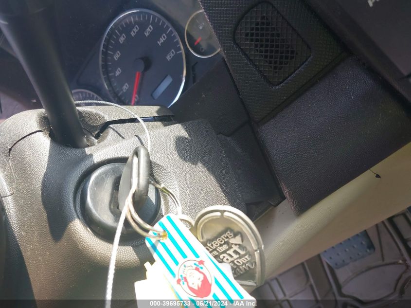 2005 Cadillac Srx V6 VIN: 1GYEE637450173296 Lot: 39695733