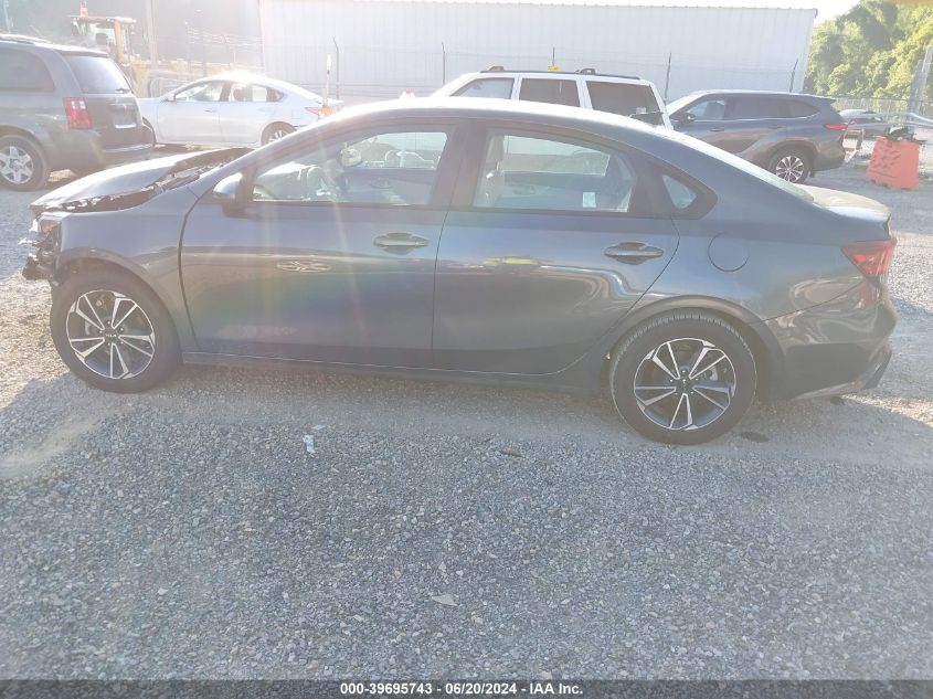 2022 Kia Forte Lxs VIN: 3KPF24AD5NE448830 Lot: 39695743