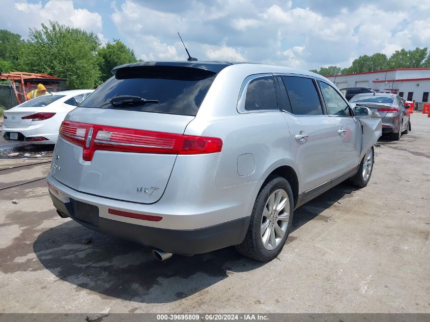 2017 LINCOLN MKT - 2LMHJ5FK6HBL00660
