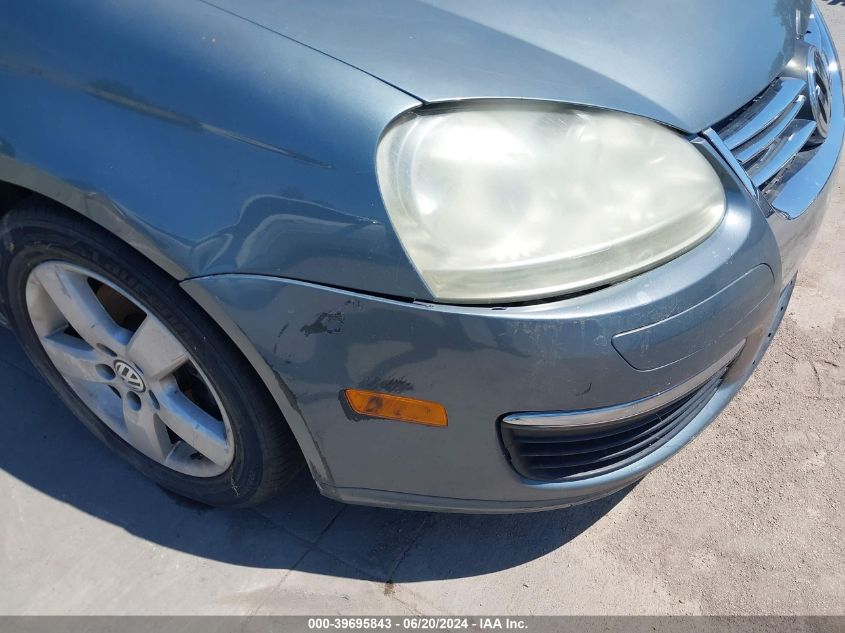 2008 Volkswagen Jetta Se/Sel VIN: 3VWRZ71K78M195235 Lot: 39695843