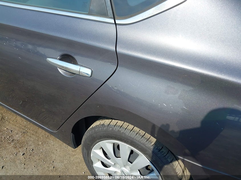 2015 Nissan Sentra Fe+ S/S/Sl/Sr/Sv VIN: 3N1AB7AP8FL668825 Lot: 39695852