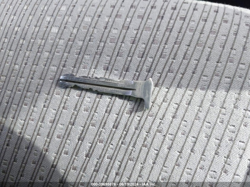 2014 Toyota Camry Le VIN: 4T4BF1FK4ER408072 Lot: 39695876