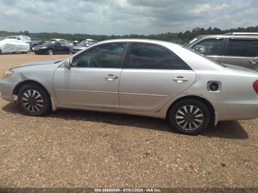 2003 Toyota Camry Le VIN: 4T1BE30K73U752896 Lot: 39695889