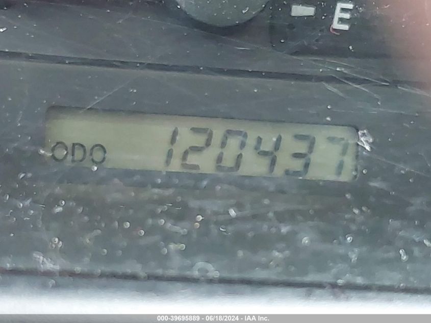 2003 Toyota Camry Le VIN: 4T1BE30K73U752896 Lot: 39695889