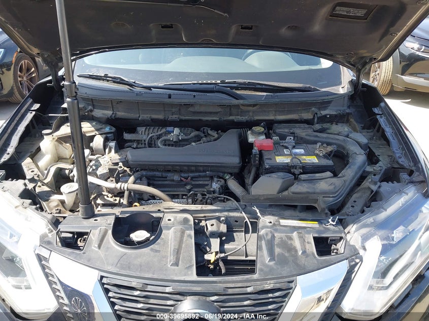 2017 Nissan Rogue S VIN: JN8AT2MT2HW387059 Lot: 39695892