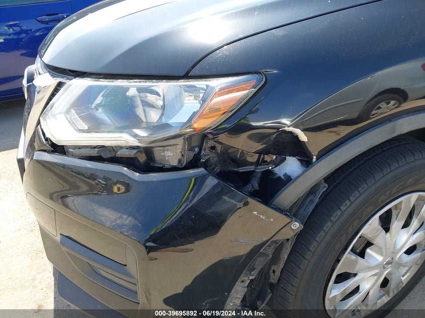 2017 Nissan Rogue S VIN: JN8AT2MT2HW387059 Lot: 39695892