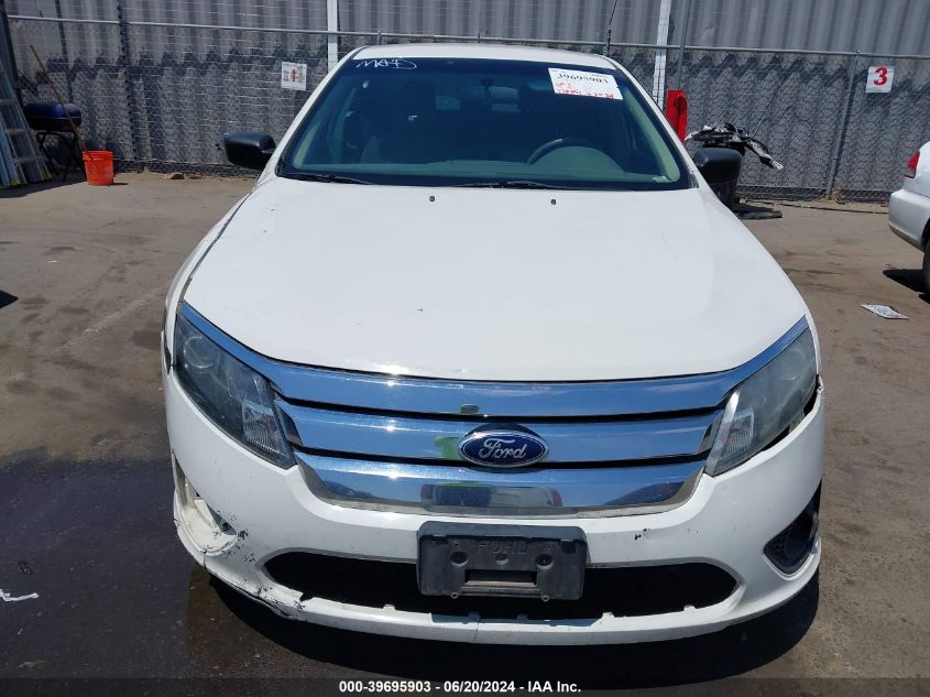 2012 Ford Fusion S VIN: 3FAHP0GA9CR439785 Lot: 39695903