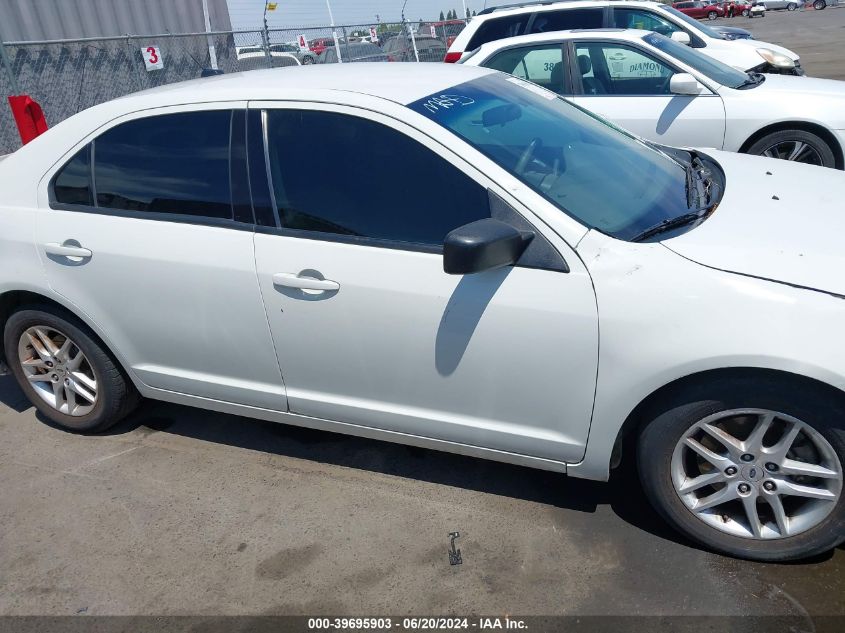 2012 Ford Fusion S VIN: 3FAHP0GA9CR439785 Lot: 39695903