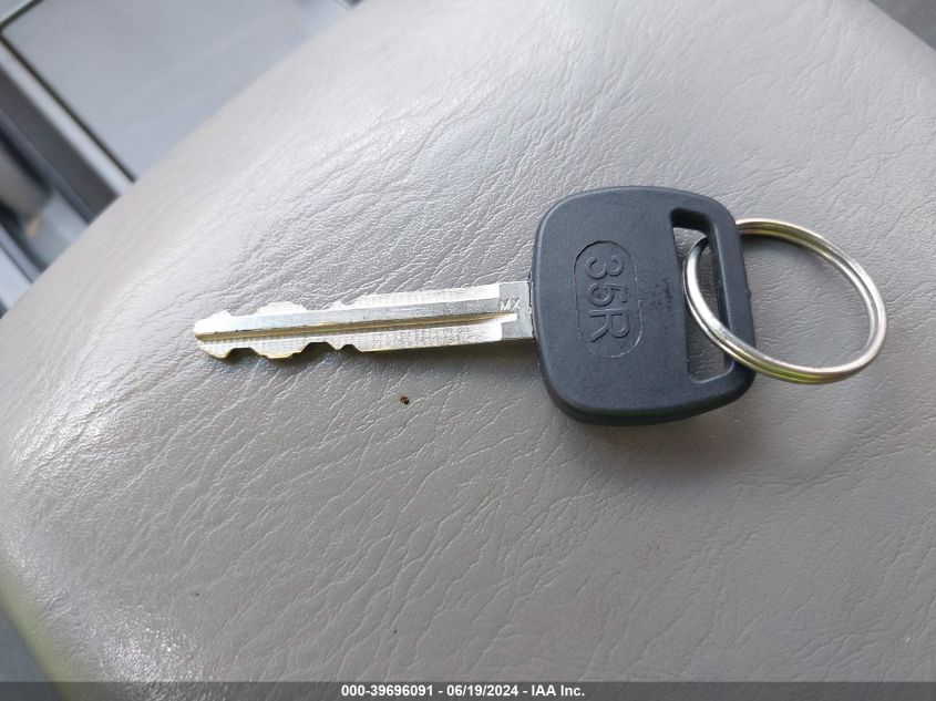 2005 Toyota Camry Le VIN: 4T1BE32K35U009698 Lot: 39696091