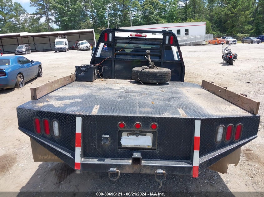 2002 Chevrolet Silverado 3500 Lt VIN: 1GCJK33G02F169198 Lot: 39696121