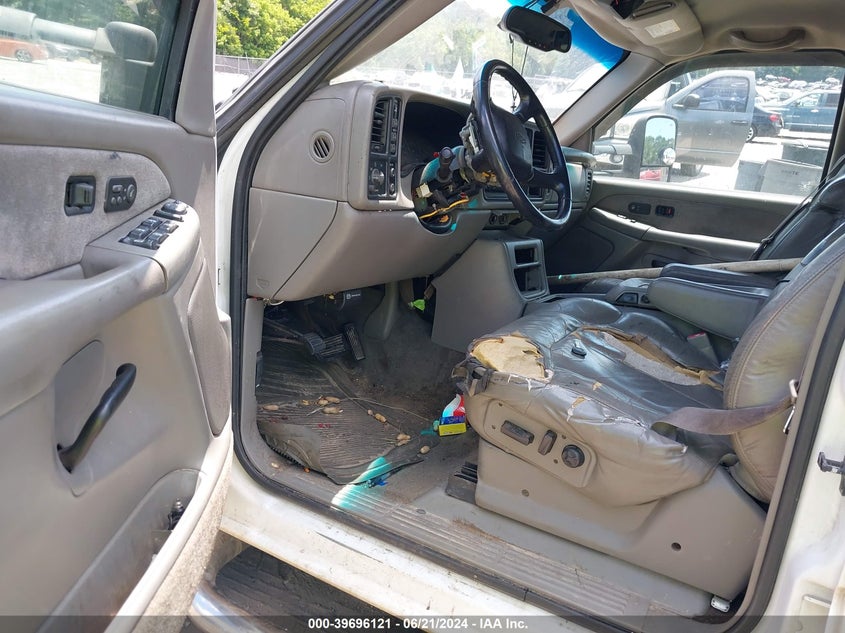 2002 Chevrolet Silverado 3500 Lt VIN: 1GCJK33G02F169198 Lot: 39696121