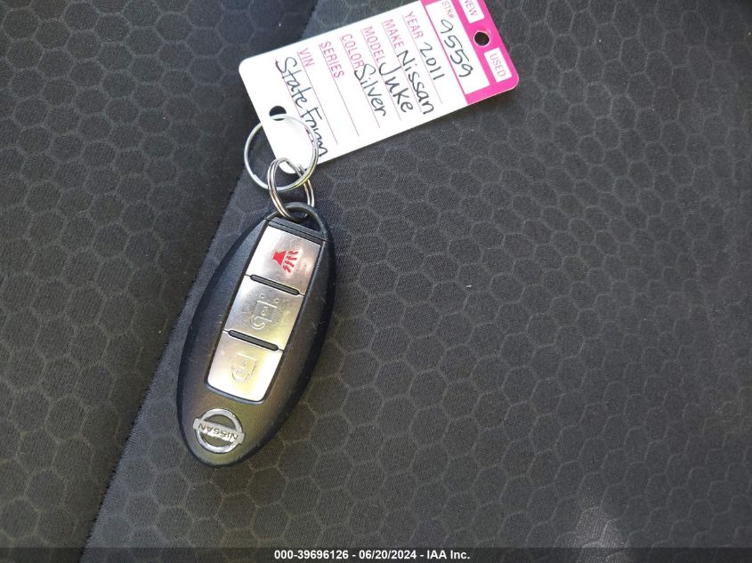 2011 Nissan Juke Sv VIN: JN8AF5MR6BT013527 Lot: 39696126