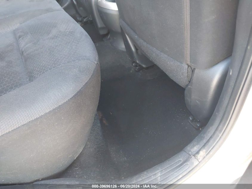 2011 Nissan Juke Sv VIN: JN8AF5MR6BT013527 Lot: 39696126