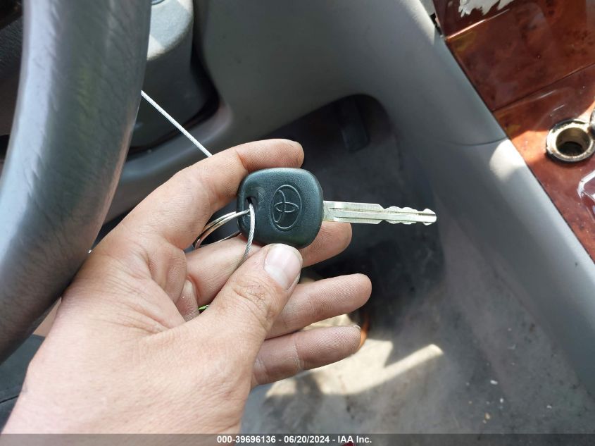 2008 Toyota Corolla Ce/Le/S VIN: 1NXBR32E18Z991764 Lot: 39696136