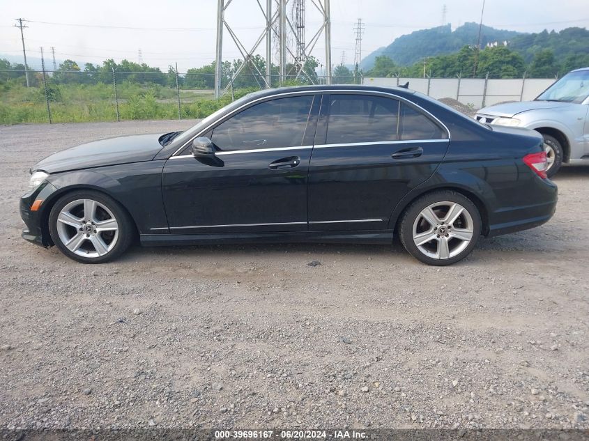 2011 Mercedes-Benz C 300 Luxury 4Matic/Sport 4Matic VIN: WDDGF8BB2BR160766 Lot: 39696167