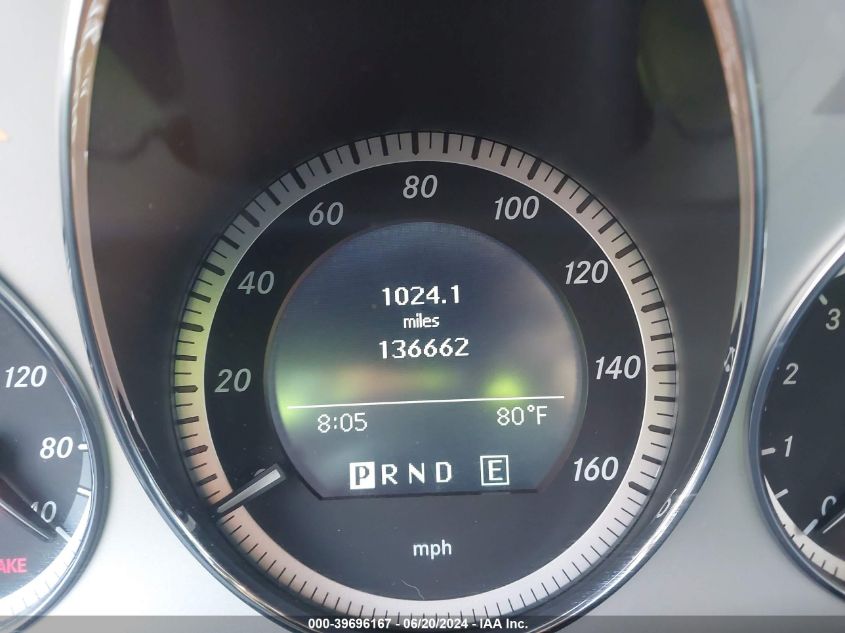 2011 Mercedes-Benz C 300 Luxury 4Matic/Sport 4Matic VIN: WDDGF8BB2BR160766 Lot: 39696167