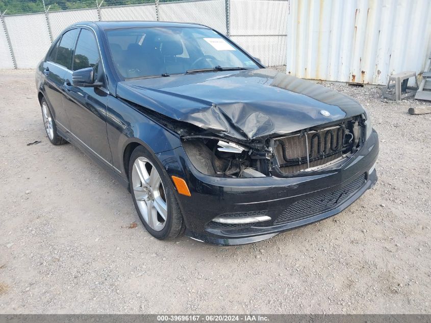 2011 Mercedes-Benz C 300 Luxury 4Matic/Sport 4Matic VIN: WDDGF8BB2BR160766 Lot: 39696167