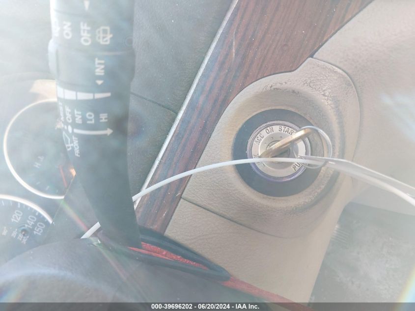 2011 Hyundai Veracruz Gls VIN: KM8NU4CC0BU169000 Lot: 39696202