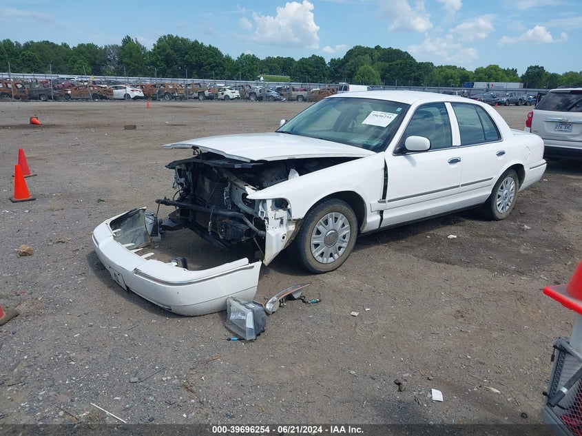 2004 Mercury Grand Marquis Gs VIN: 2MEFM74W94X664826 Lot: 39696254