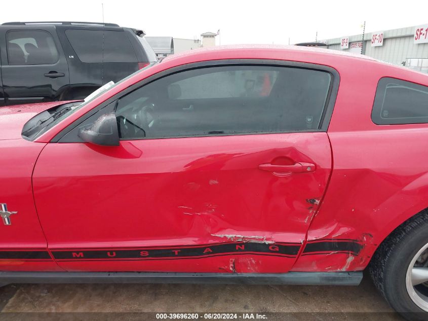 2006 Ford Mustang V6 VIN: 1ZVFT80N165220011 Lot: 39696260