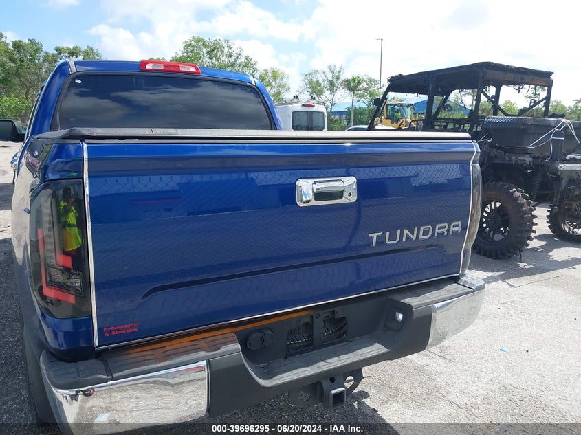 2014 TOYOTA TUNDRA CREWMAX SR5 - 5TFEY5F14EX153927