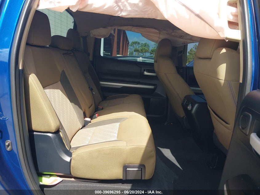 2014 TOYOTA TUNDRA CREWMAX SR5 - 5TFEY5F14EX153927
