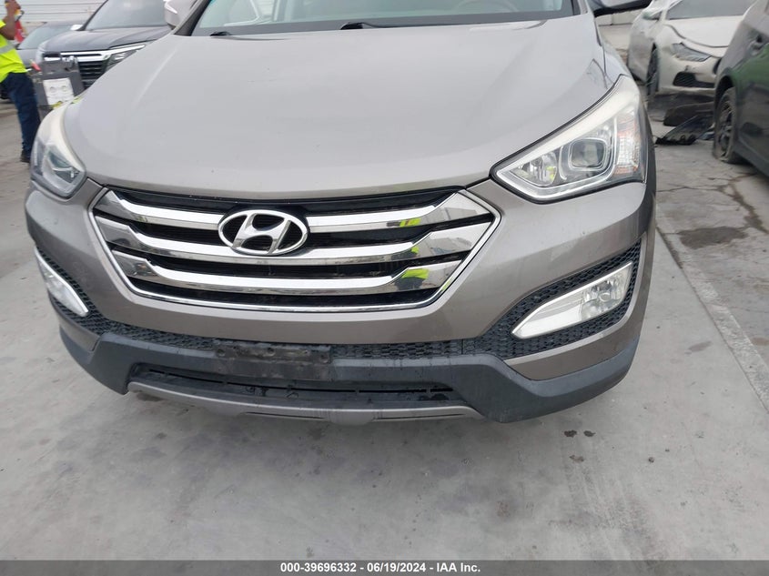 2014 Hyundai Santa Fe Sport 2.0L Turbo VIN: 5XYZUDLAXEG210162 Lot: 39696332