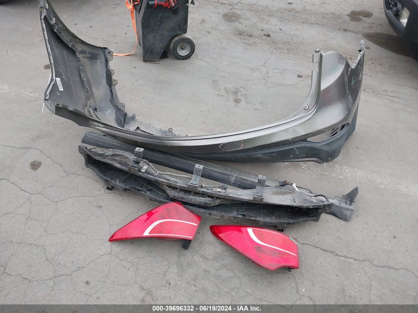 2014 Hyundai Santa Fe Sport 2.0L Turbo VIN: 5XYZUDLAXEG210162 Lot: 39696332