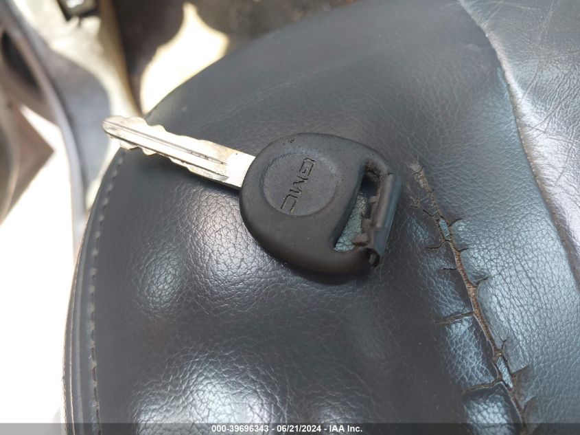 2004 GMC Sierra 2500Hd Slt VIN: 1GTHK29204E336477 Lot: 39696343