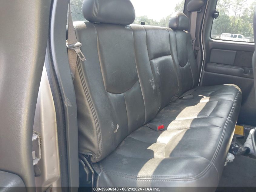 2004 GMC Sierra 2500Hd Slt VIN: 1GTHK29204E336477 Lot: 39696343