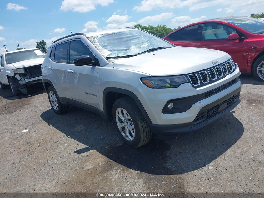 2024 JEEP COMPASS  (VIN: 3C4NJDBN4RT117454)
