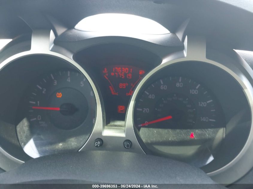 2011 Nissan Juke S VIN: JN8AF5MV1BT008247 Lot: 39696353