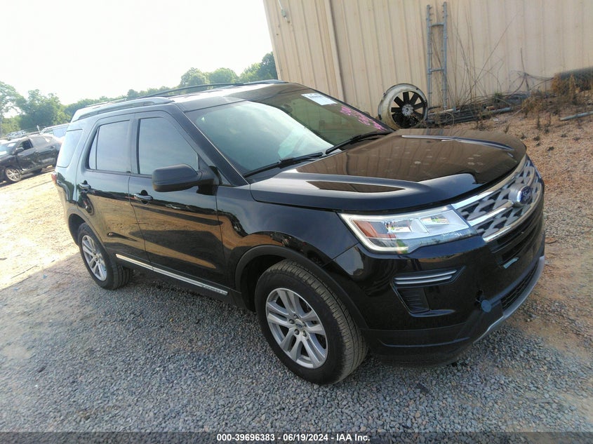 FORD EXPLORER XLT 2018