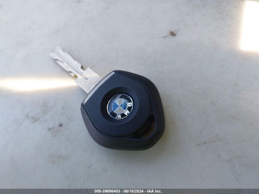 1998 BMW 328Ic VIN: WBABK8327WEY89144 Lot: 39696403