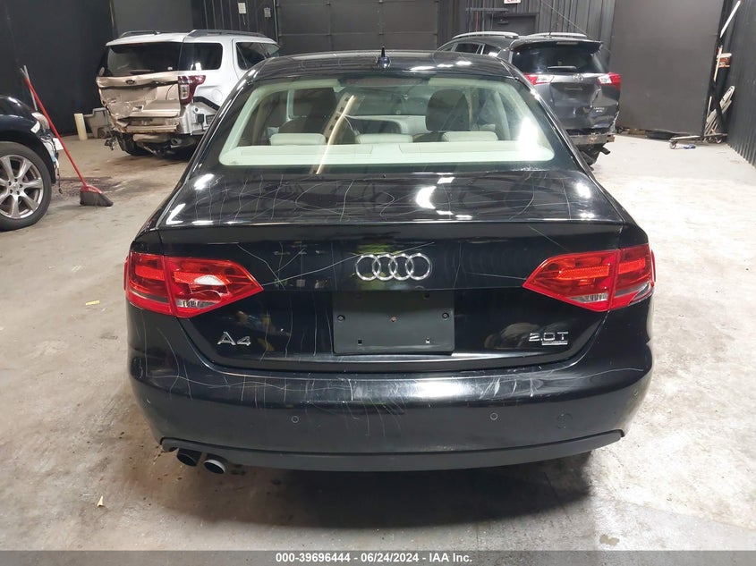 2009 Audi A4 2.0T Premium VIN: WAUSF78K79N035640 Lot: 39696444