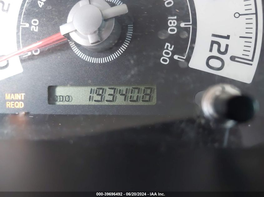 2008 Toyota Fj Cruiser VIN: JTEZU11F28K005300 Lot: 39696492