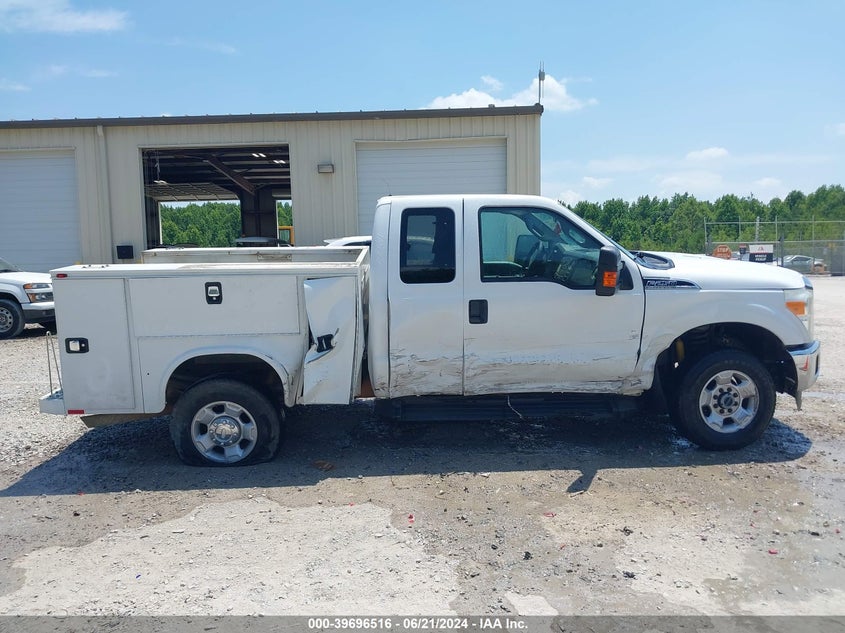 2011 Ford F-250 Xlt VIN: 1FT7X2B64BEA81906 Lot: 39696516