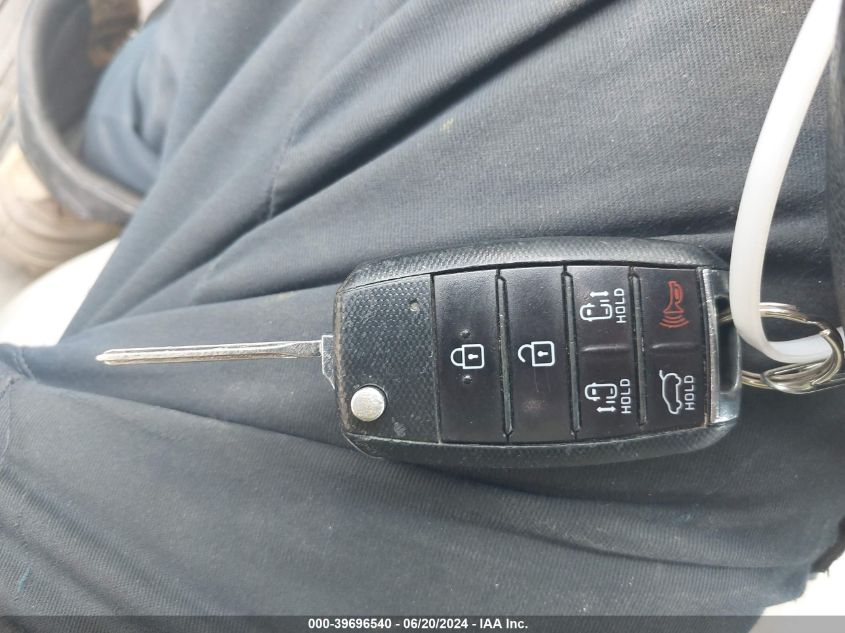 2017 KIA SEDONA LX - KNDMB5C10H6229543