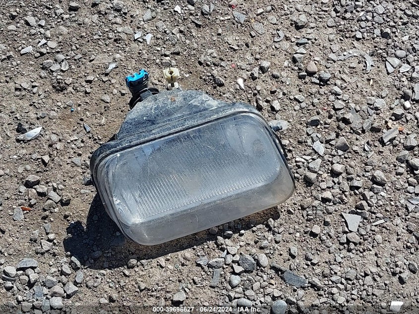 2003 Chevrolet Silverado 1500 Ls VIN: 2GCEK19T931102943 Lot: 39696627