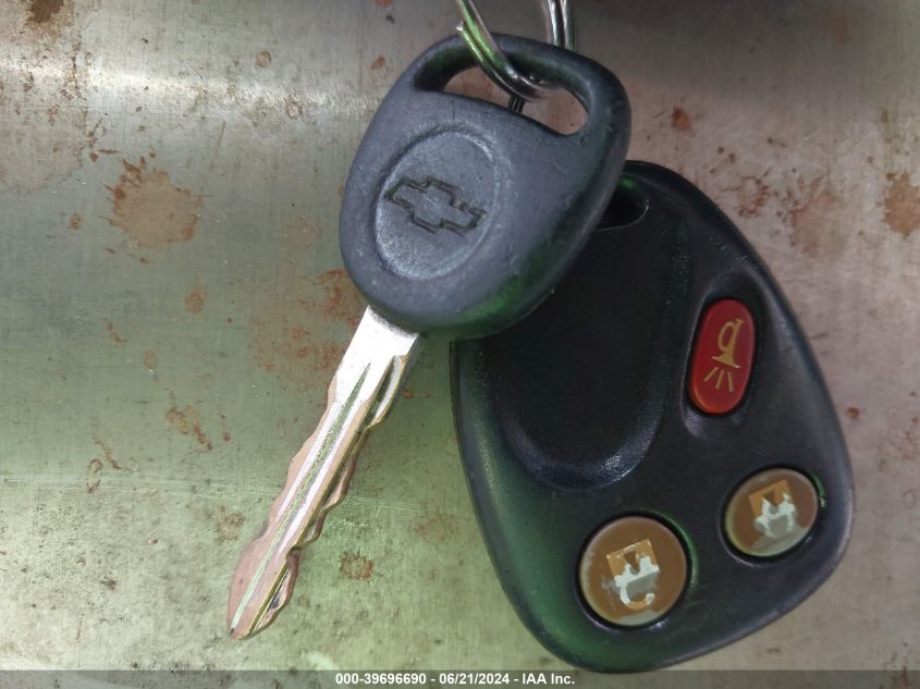 2003 Chevrolet Suburban 1500 K1500 VIN: 3GNFK16Z13G209707 Lot: 39696690