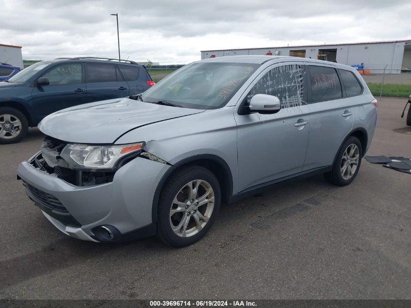 JA4AZ3A34FZ013899 2015 MITSUBISHI OUTLANDER - Image 2