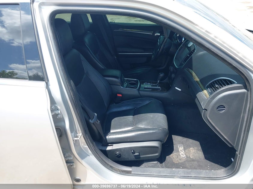 2011 Chrysler 300C VIN: 2C3CA6CT9BH613787 Lot: 39696737