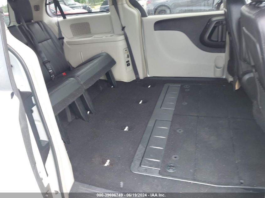 2015 Chrysler Town & Country Touring VIN: 2C4RC1BG8FR661952 Lot: 39696749