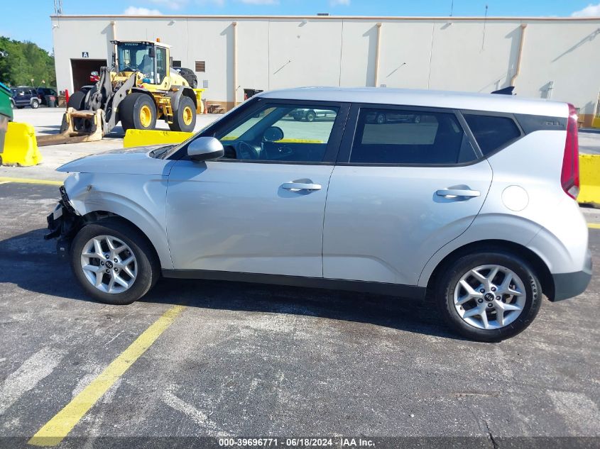2020 Kia Soul S VIN: KNDJ23AUXL7007955 Lot: 39696771