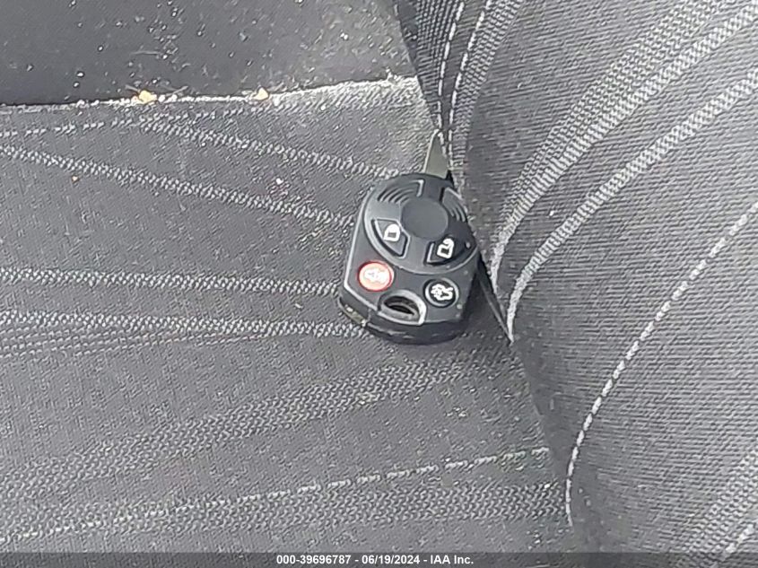 2017 Ford Focus Se VIN: 1FADP3K28HL212433 Lot: 39696787