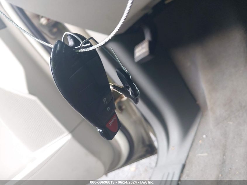 2008 Chrysler Town & Country Lx VIN: 2A8HR44H78R748576 Lot: 39696819