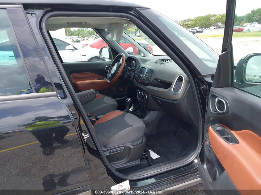 2014 FIAT 500L TREKKING - ZFBCFADH8EZ009908