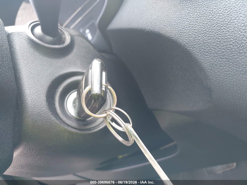 2016 Kia Sorento Lx/L VIN: 5XYPGDA39GG136819 Lot: 39696876